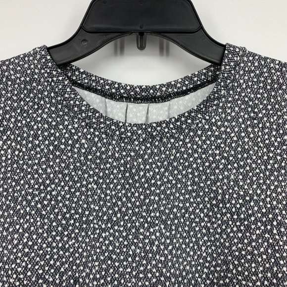 Lululemon Top Rush Hour Long Sleeve Frozen Fizz Floral Black - Picture 2 of 9
